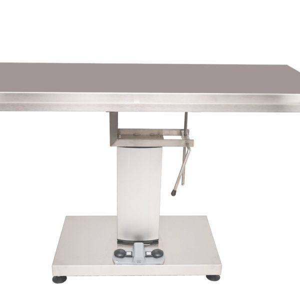 Surgery table with central electric column and two evacuation trays